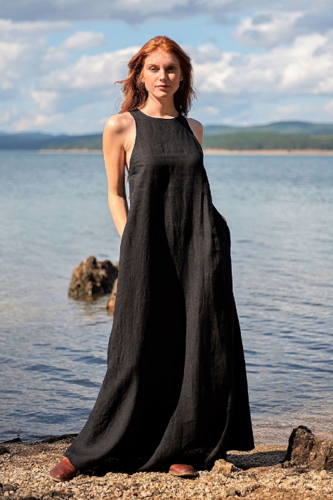 Αμάνικο λινό μάξι φόρεμα με καπίστρι πλάτη